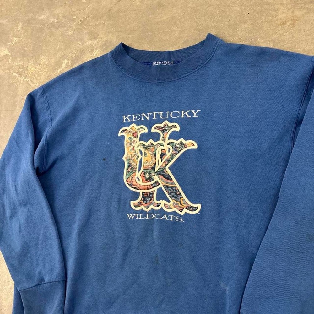 Vintage 90s Kentucky Embroidered Floral Pattern Sweatshirt